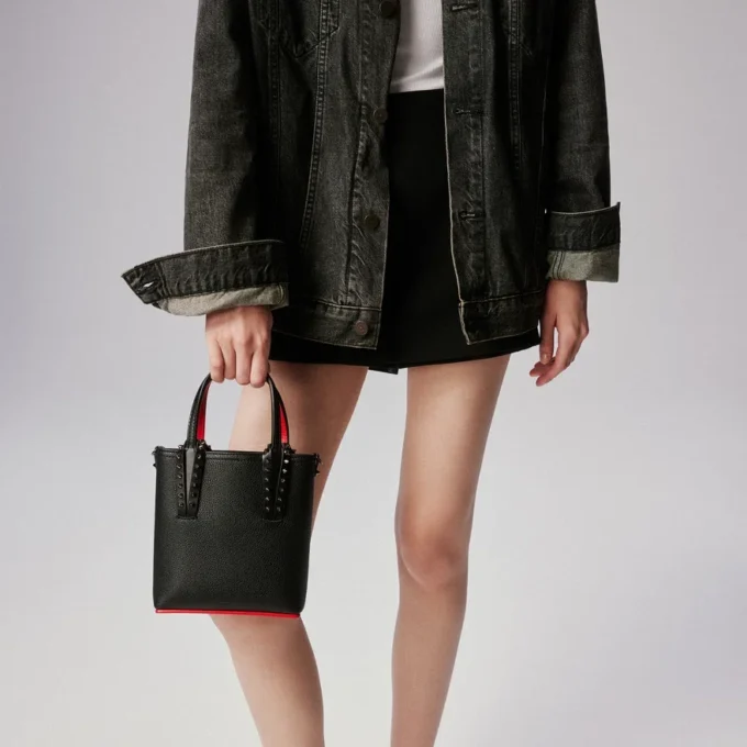 Cabata Mini – Tote Bag – Calf Leather and Spikes – Black Cabata Mini – Tote Bag – Calf Leather and Spikes – Black