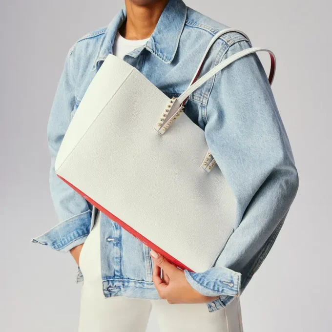 Cabata Small – Tote Bag – Soft Calf Leather and Spikes – Bianco Cabata Small – Tote Bag – Soft Calf Leather and Spikes – Bianco