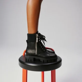 En Hiver Lug – Low Boots – Calf Leather – Black – Women En Hiver Lug – Low Boots – Calf Leather – Black – Women