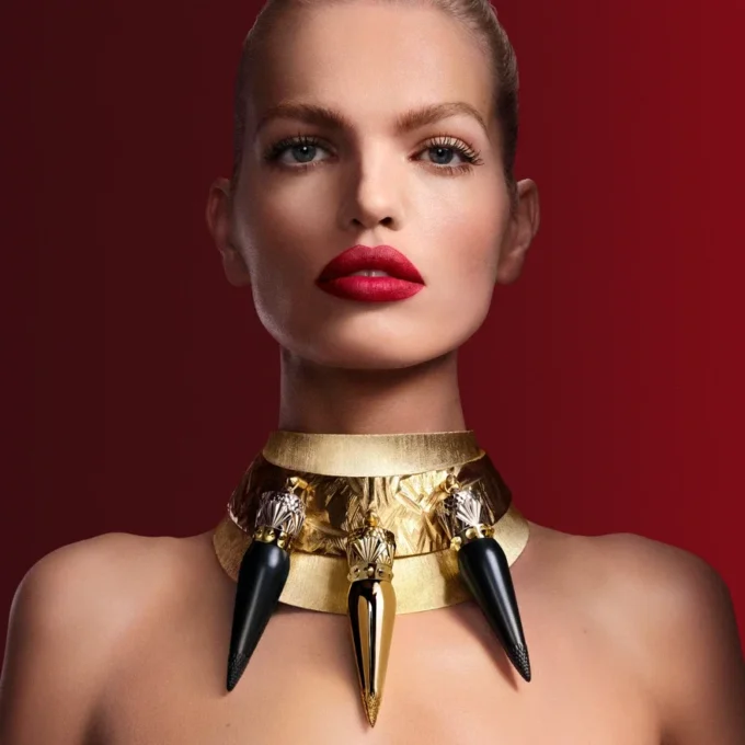 Rouge Louboutin Velvet Matte – Matte Lipstick – Rouge Louboutin 001M