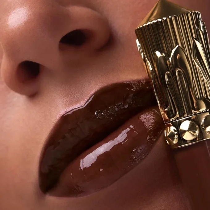 Rouge Stiletto Vinyl Gloss Smoky Nudy 392V Smoky Nudy – Christian Louboutin Beauty United States Rouge Stiletto Vinyl Gloss Smoky Nudy 392V Smoky Nudy – Christian Louboutin Beauty United States